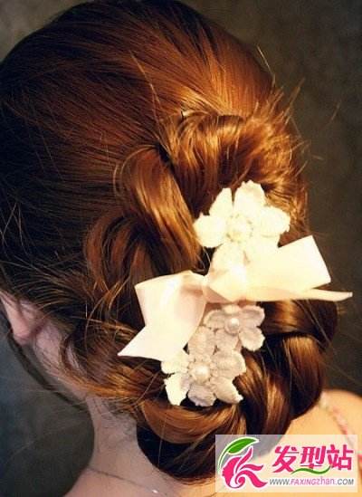 分析！韩式麻花辫盘发