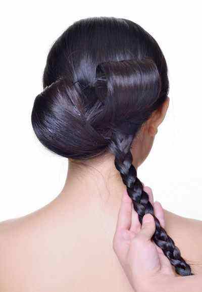 分析！韩式麻花辫盘发