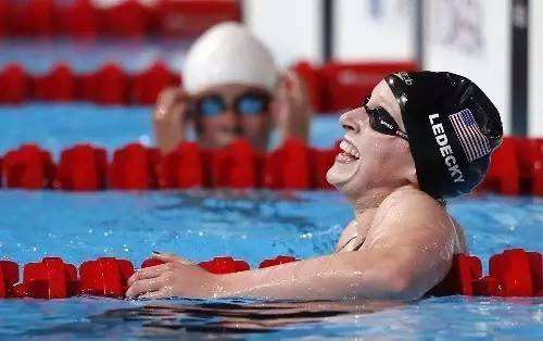 讲解！200米自由泳世界纪录“典则俊雅”