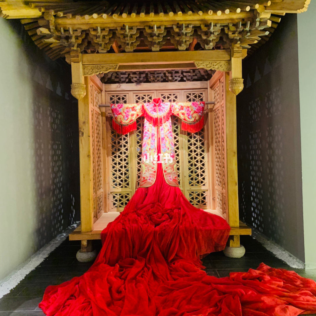 讲解！李玉刚是哪的人“夏花依旧”