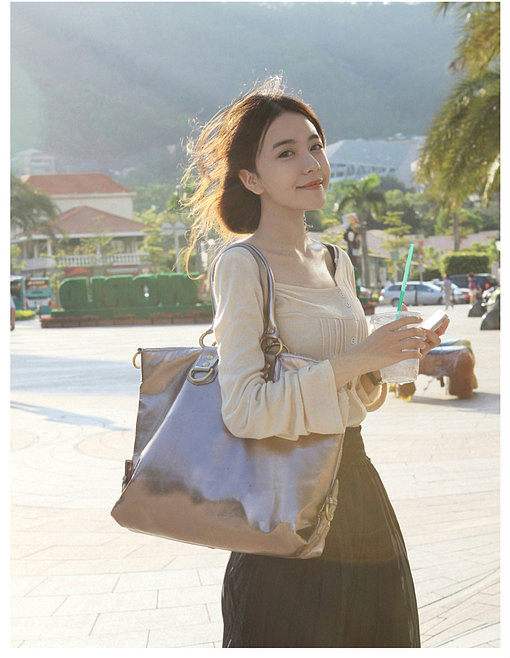 分析！v5美眉社区“高情逸态”