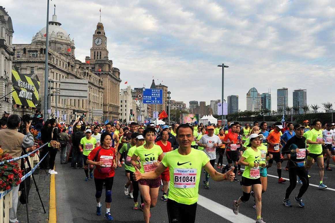 讲解！马拉松的长度“夏花依旧”