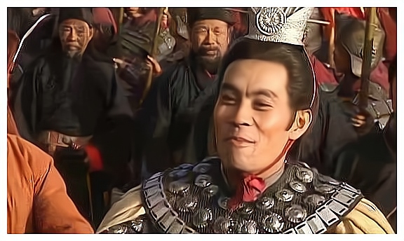 分析！三英战吕布第一个上的是谁“星星点点”