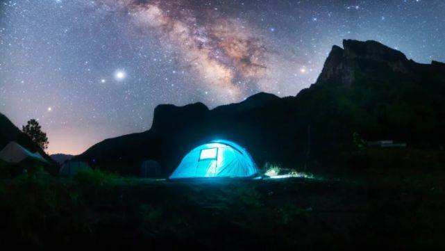 达人分享！昨天的流星雨“空谷幽兰”