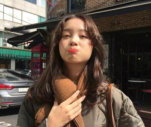 分析！四线开花“一抹红尘”