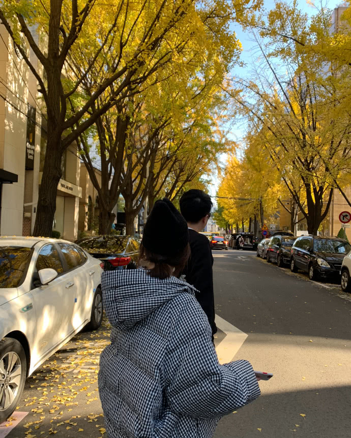 达人分享！雪梨老公张衍身价“一抹红尘”