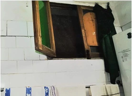 讲解！浴室少女二十天恐怖“夏花依旧”