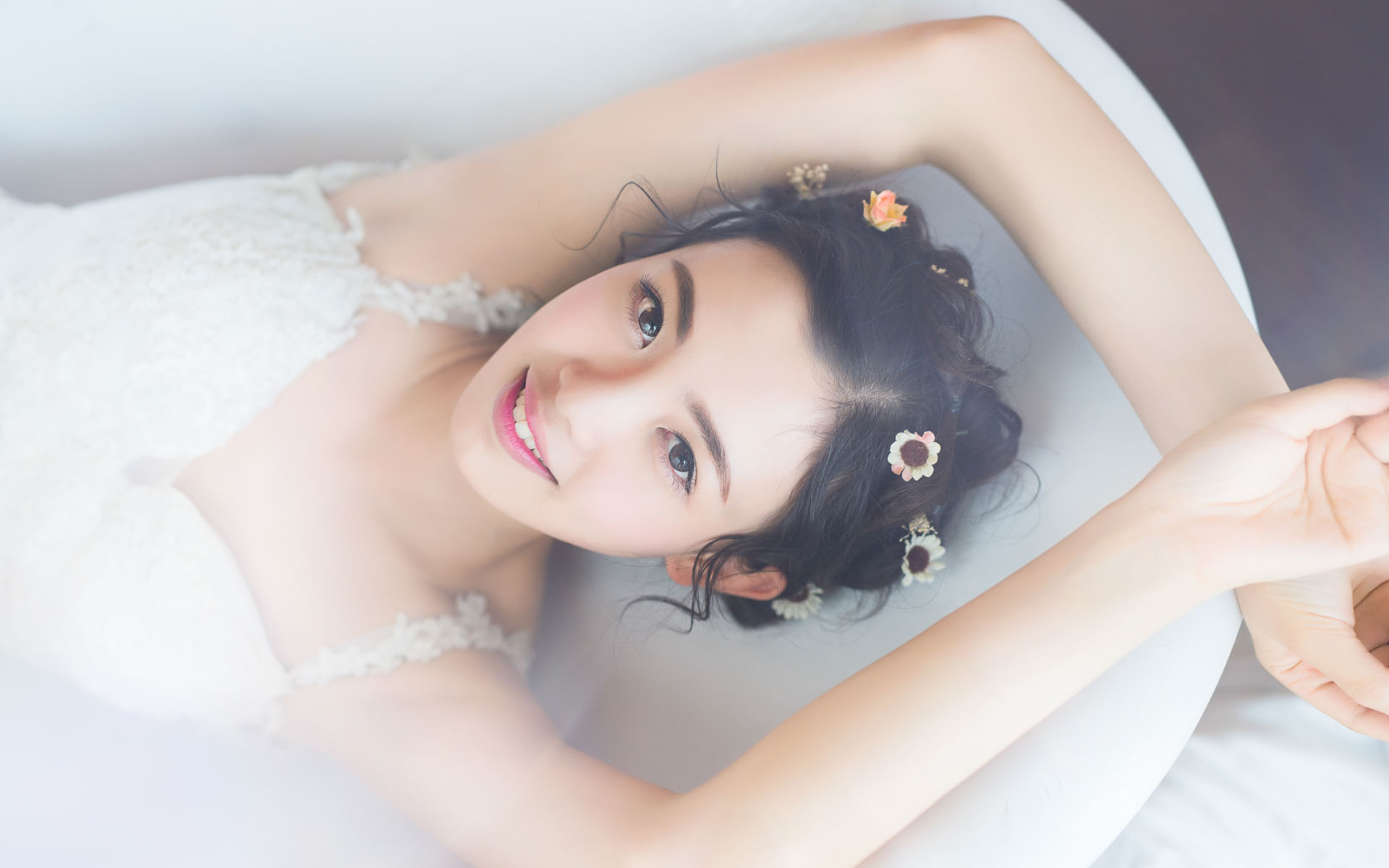 讲解！浴室少女二十天恐怖“夏花依旧”