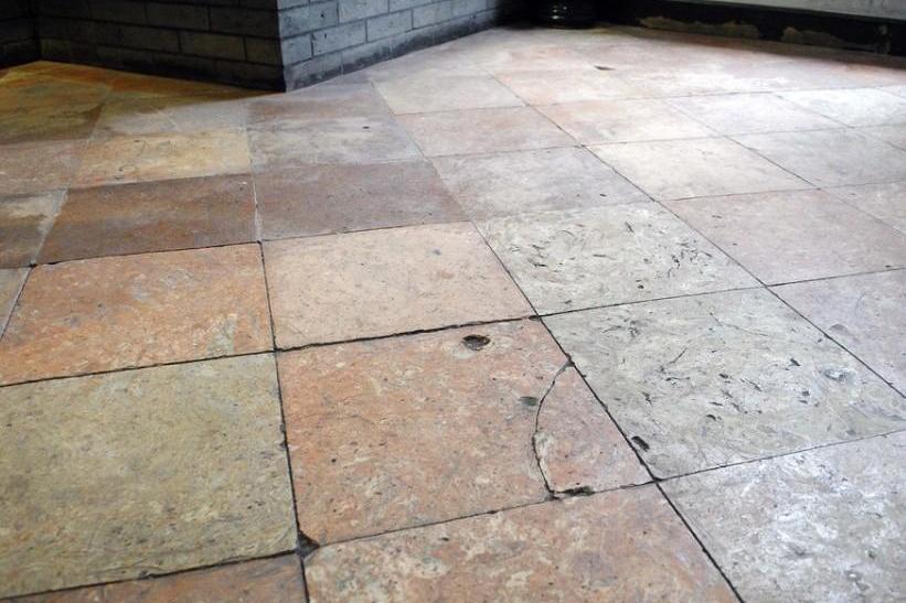 分析！耐磨陶瓷砖“夏花依旧”