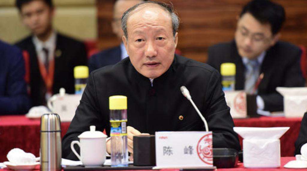 讲解！海航王健“一抹红尘”