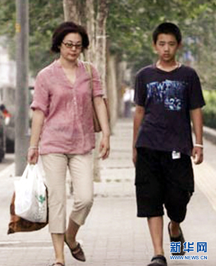 讲解！丛珊历任老公“典则俊雅”