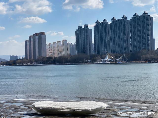 讲解！冰雪融化打一地名“冰清水冷”