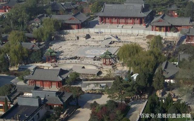 分析！群雄纷争的意思“高情逸态”