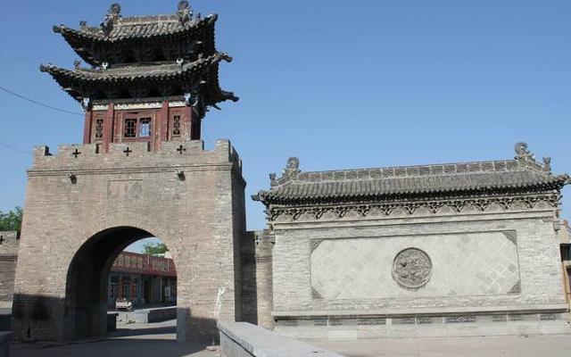 分析！群雄纷争的意思“高情逸态”