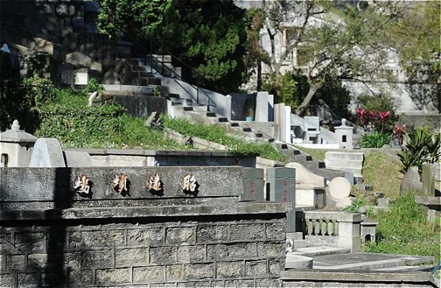 讲解！这些人送赌王最后一程“夏花依旧”