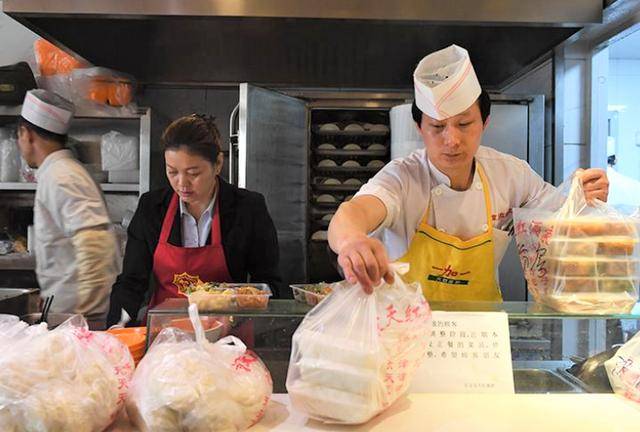 讲解！暴利产品代发货“星星点点”