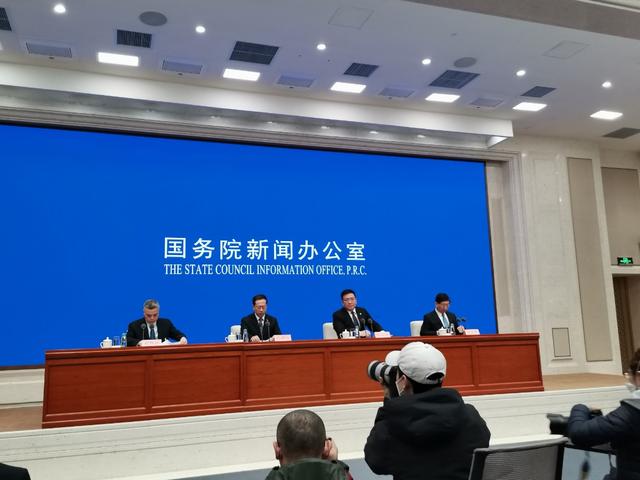 达人分享！包机接回湖北公民“典则俊雅”