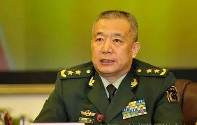 讲解！少校是什么级别“桃红柳绿”