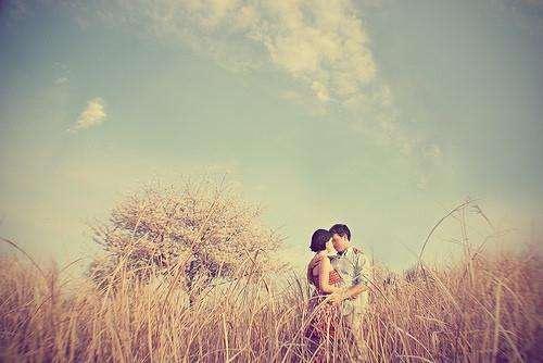 讲解！谈恋爱时候男生到处摸“典则俊雅”