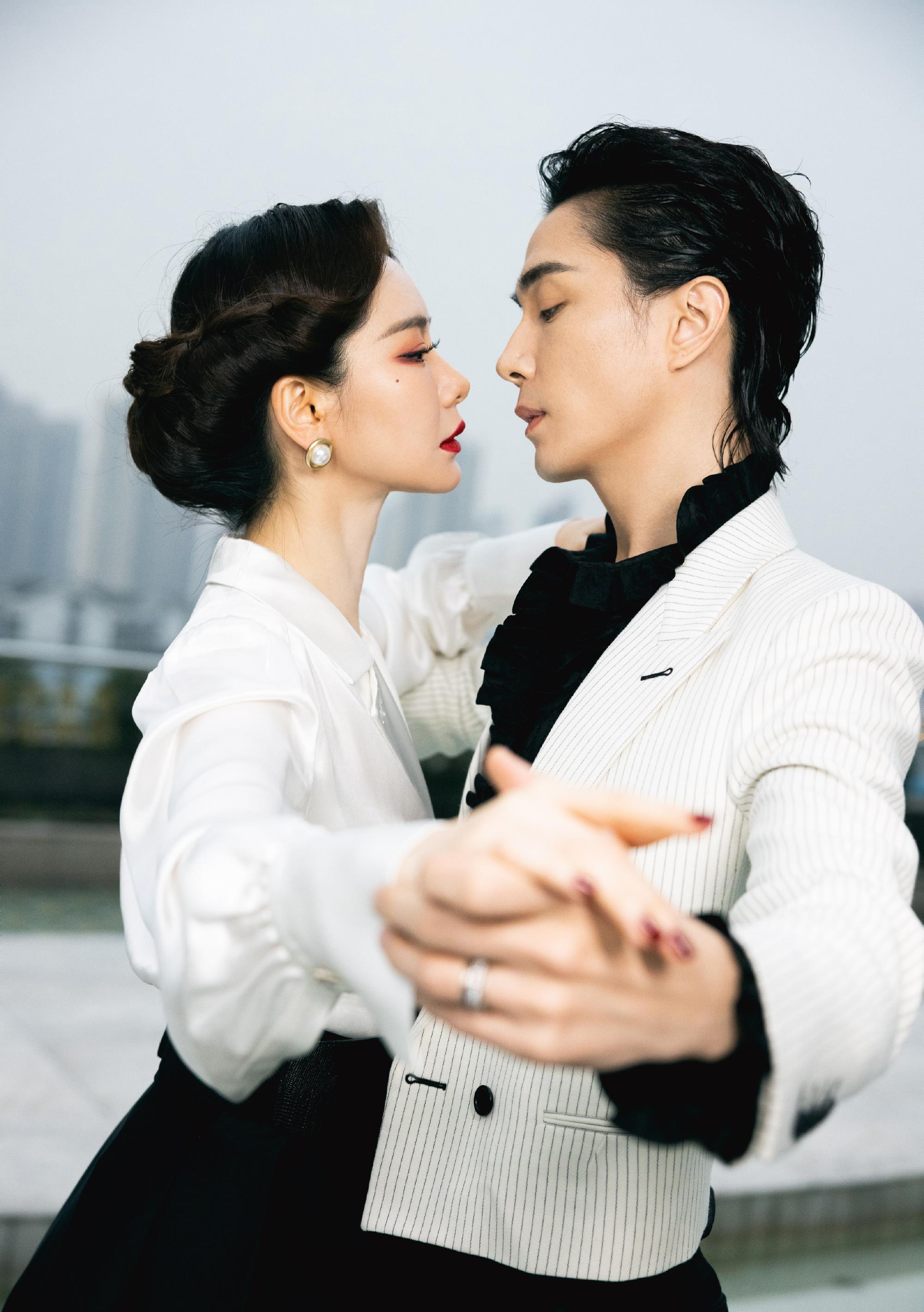 分析！李承铉第一任妻子“雁过留声”