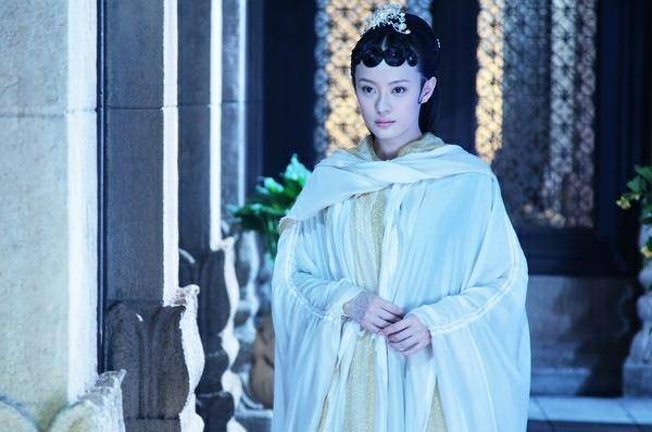 详情！孙俪婚纱照“一抹红尘”