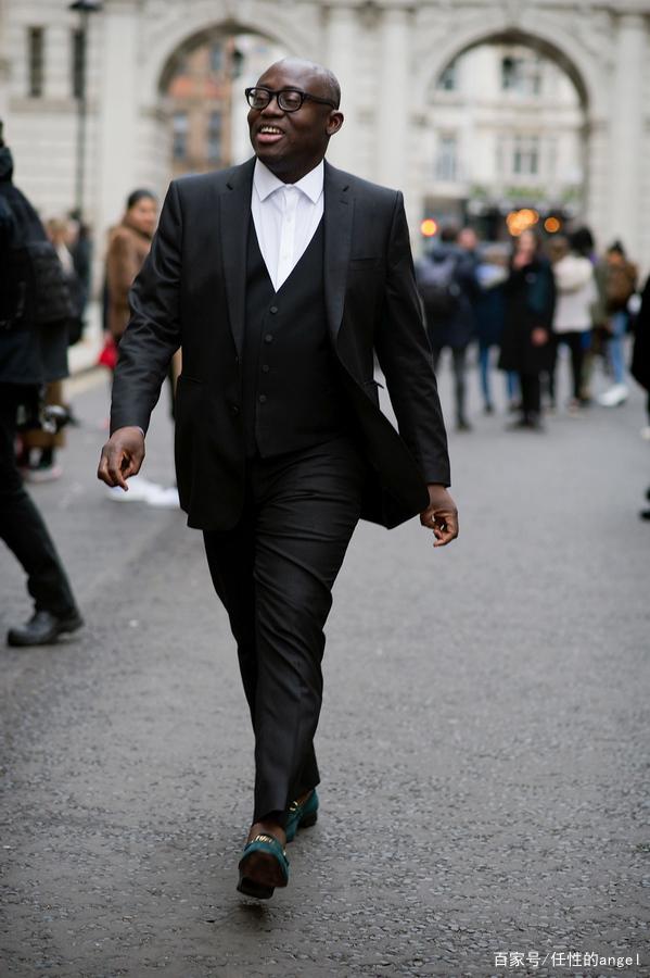 达人分享！查尔斯王子味觉嗅觉尚未恢复“夏花依旧”