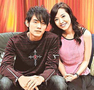 达人分享！嗜血总裁的亿万老婆“典则俊雅”