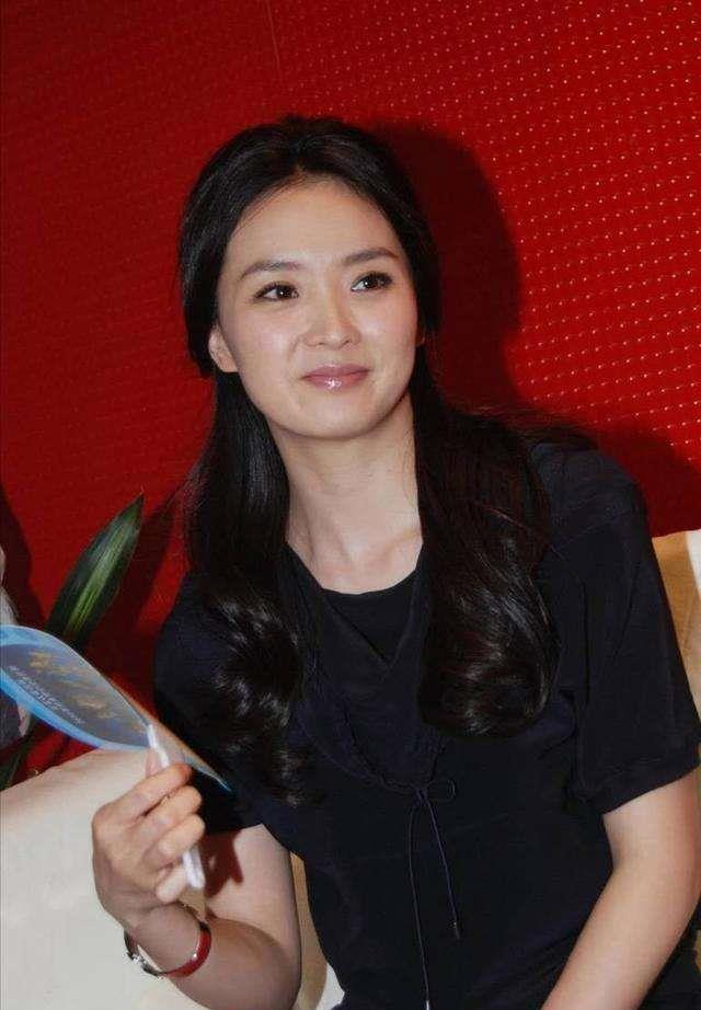 分析！王艳王烁“一抹红尘”