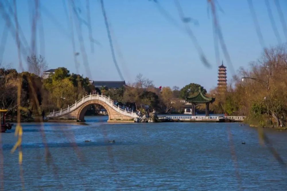 达人分享！双轨是什么意思“桃红柳绿”