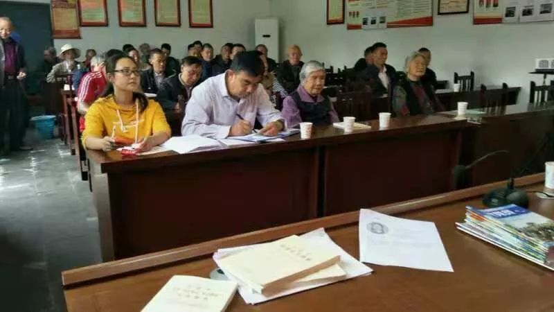 股票002340“有目共赏”