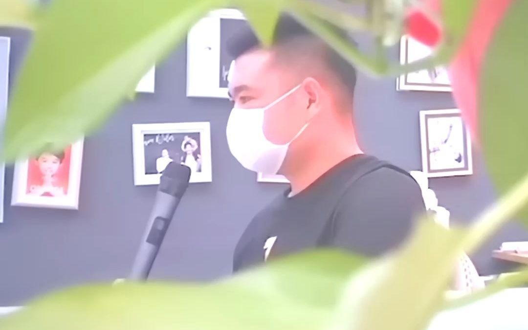 股吧！002401股票“谈不容口”