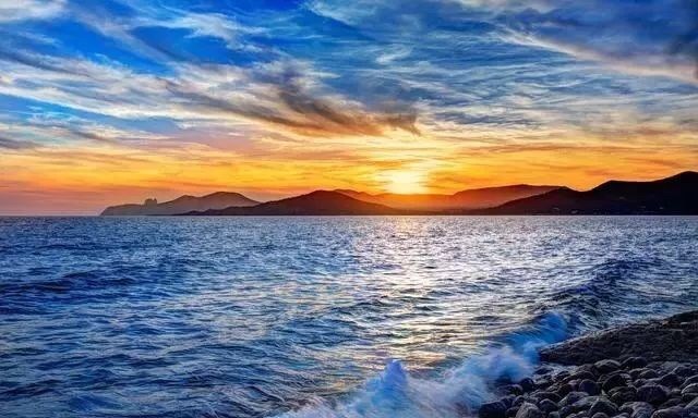 股吧！000783股票“誉不绝口”