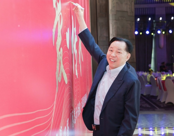 龙元建设股票“不虞之誉”