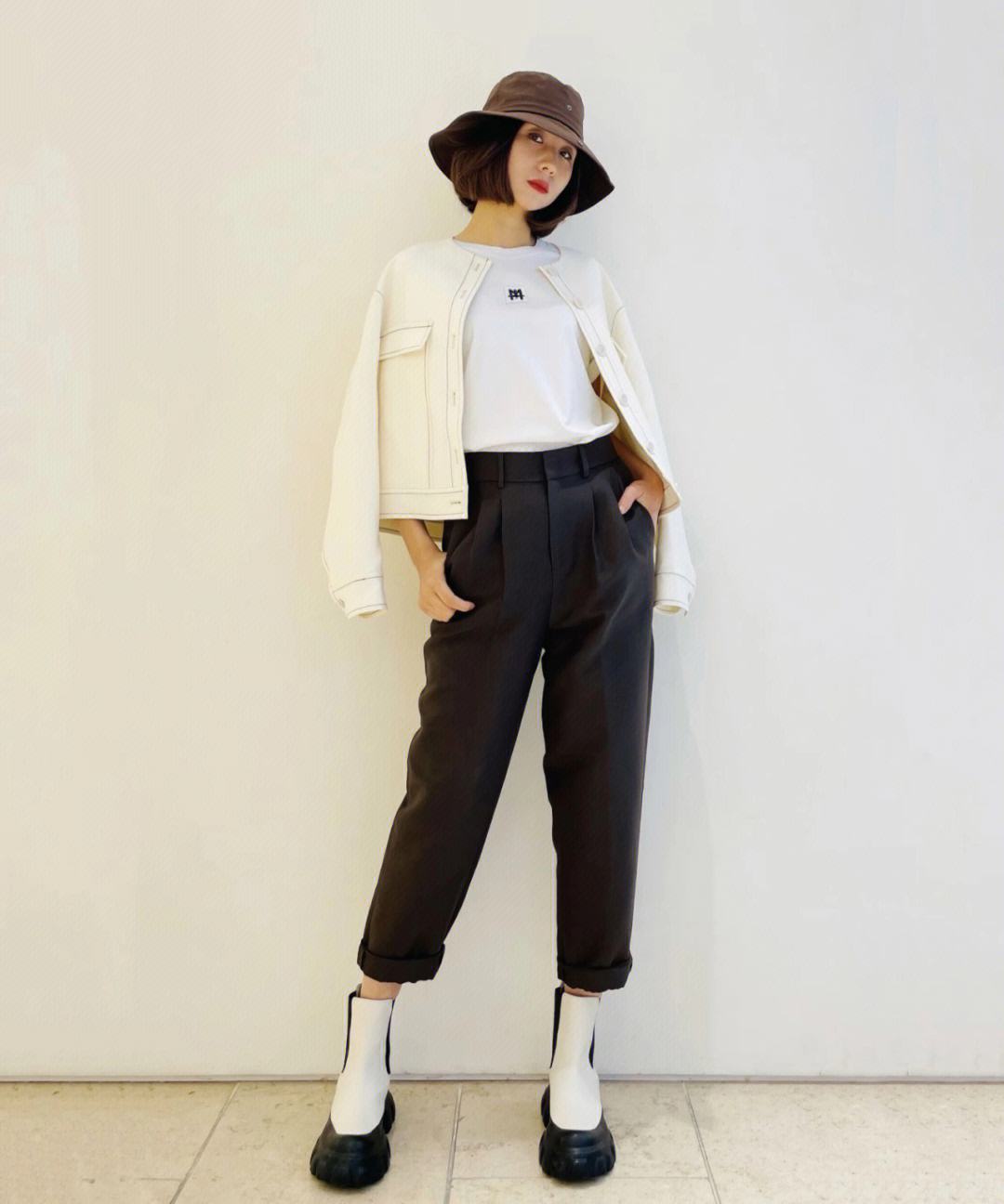 朗姿股份股票“马迟枚疾”