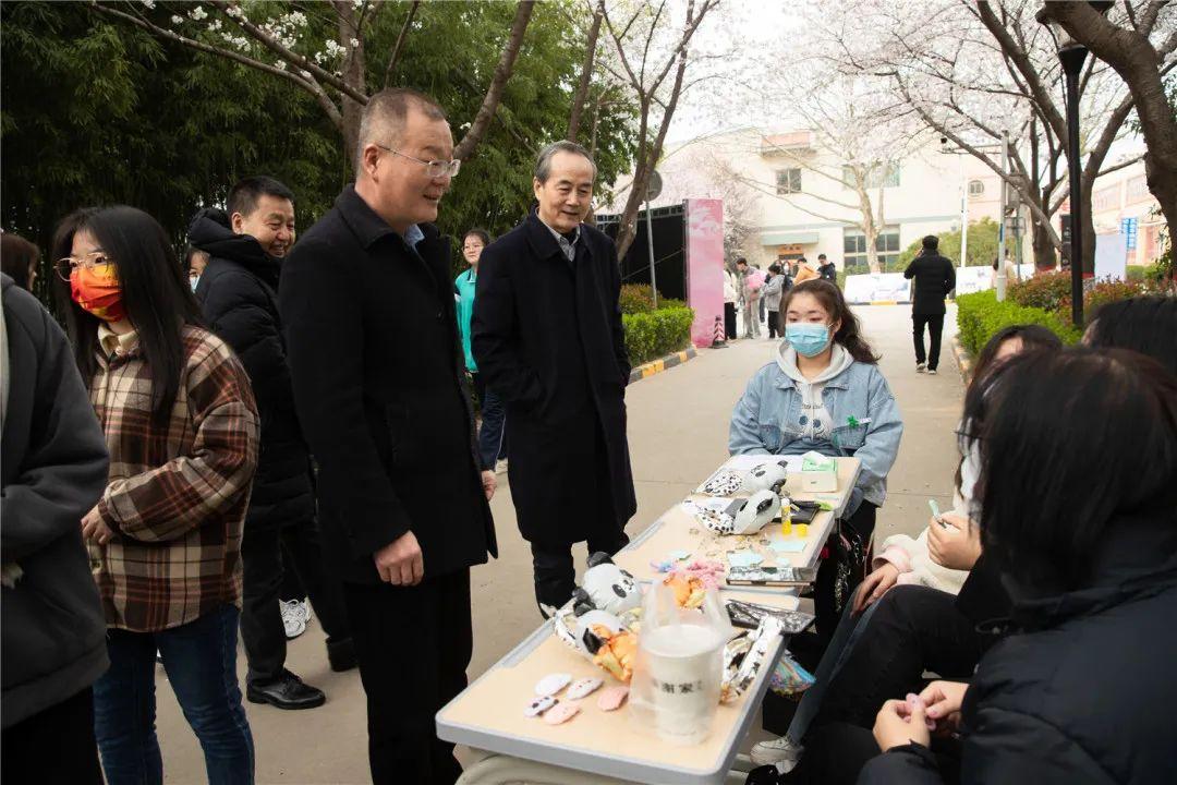 千股千评！天原集团股票“交口称誉”