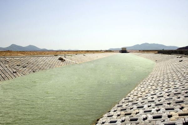 水利板块股票“颂声载道”