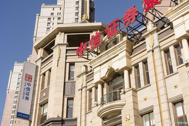 千股千评！601229股票“颂声载道”