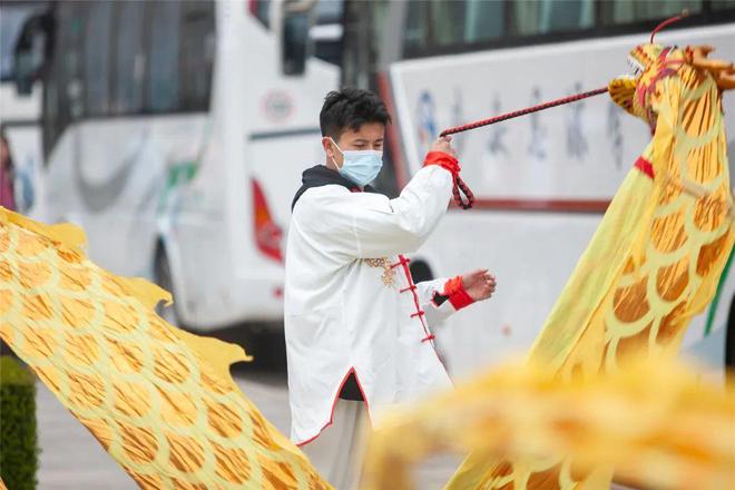 千股千评！次新股票一览表“交口称誉”