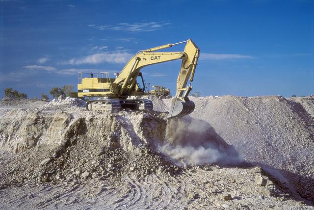 中兴商业股票“善颂善祷”