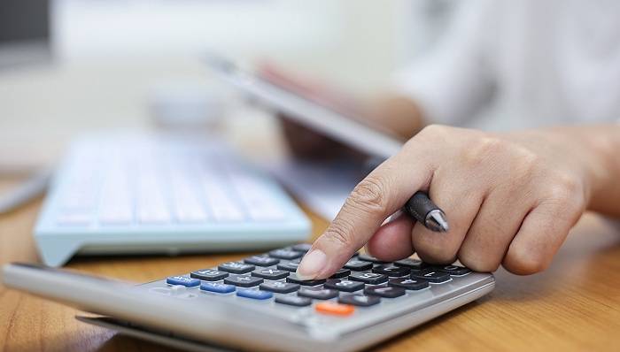 中兴商业股票“善颂善祷”