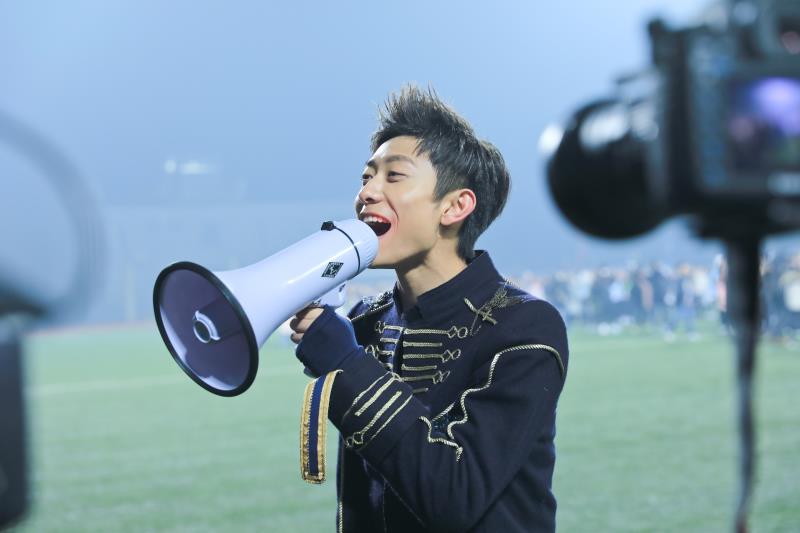 股吧！张一山股票视频全集“谈不容口”