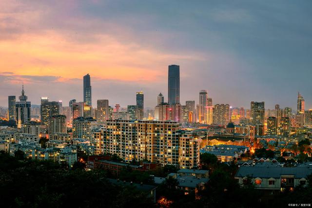 评论区！大连港股票吧“交口称誉”