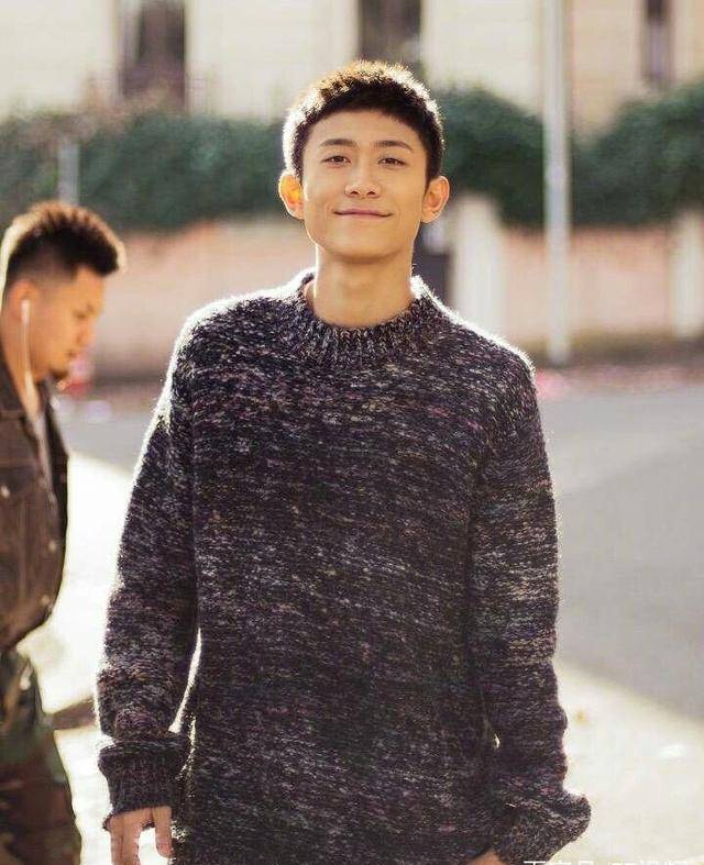 评论区！张一山股票“颂声载道”