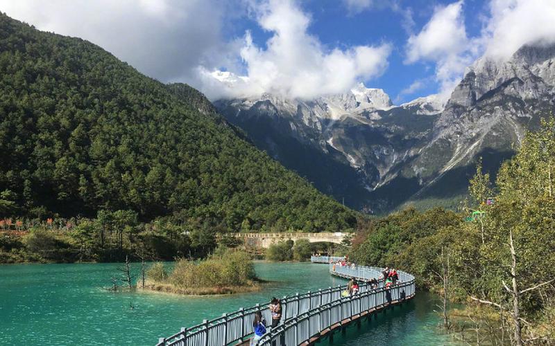 上海到云南旅游_上海到云南旅游攻略自由行路线推荐