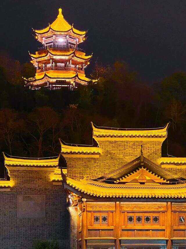 铜仁旅游_铜仁旅游景点推荐