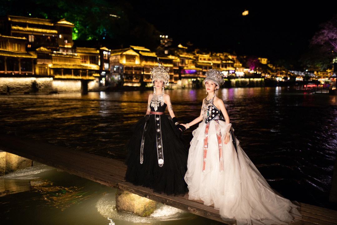 凤凰古城旅游团_凤凰古城旅游团三日游价格