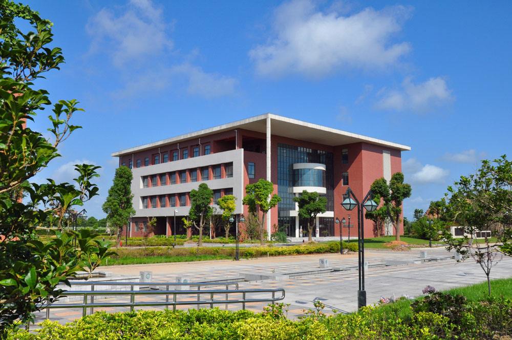 旅游学校_旅游学校出来可以找什么工作