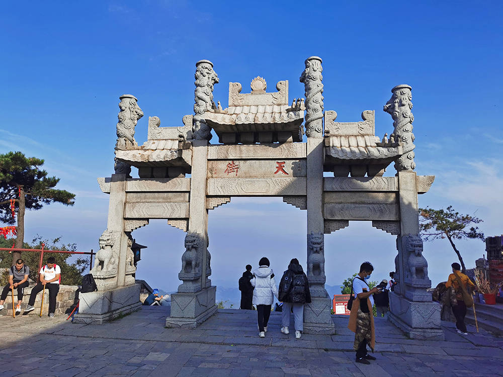 泰山旅游攻略_济南泰山旅游攻略