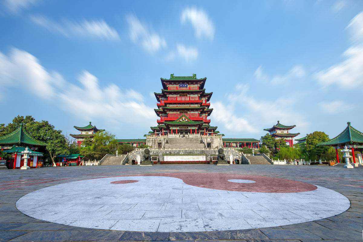 南昌旅游_南昌旅游必去景点