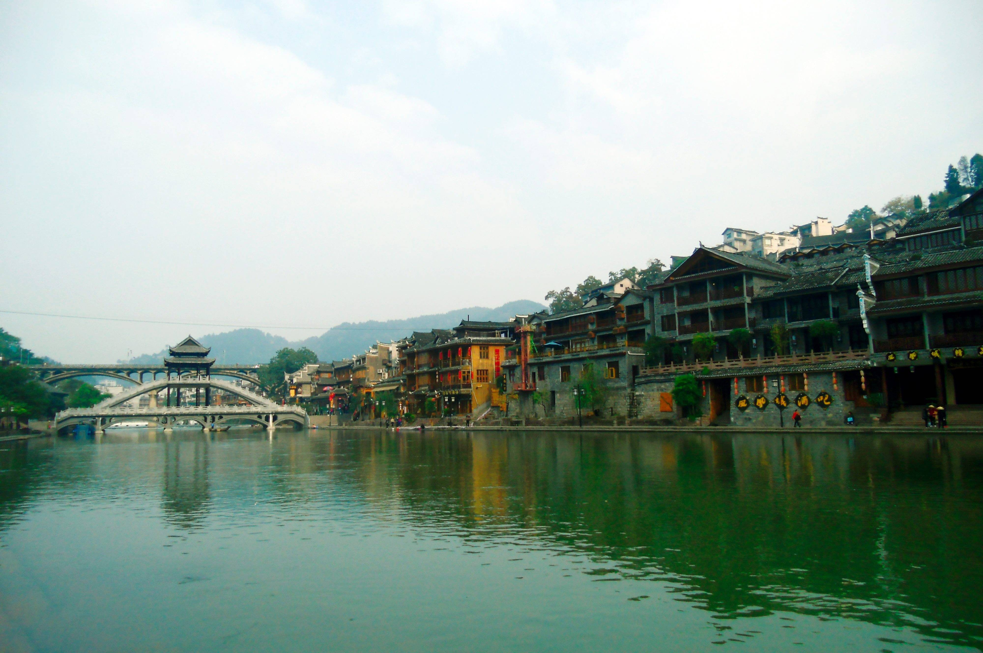 湖南凤凰城旅游_湖南凤凰城旅游攻略